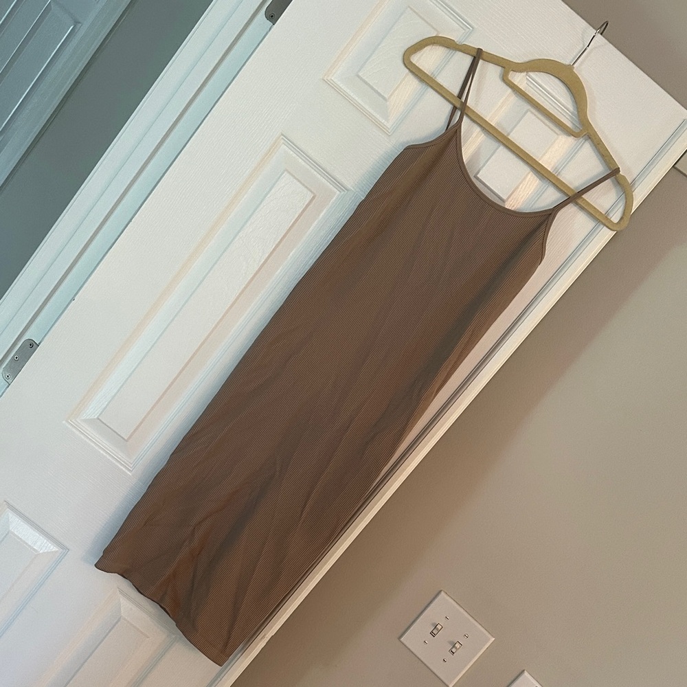 PrettyLittleThing Stone Contour Seamless Rib Strappy Midi Dress Size Large